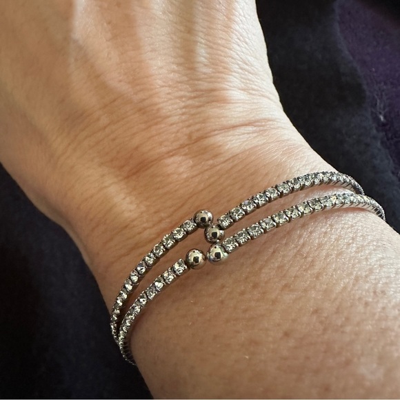 Silver Minimalist Double-Strand Bracelet - Picture 1 of 13
